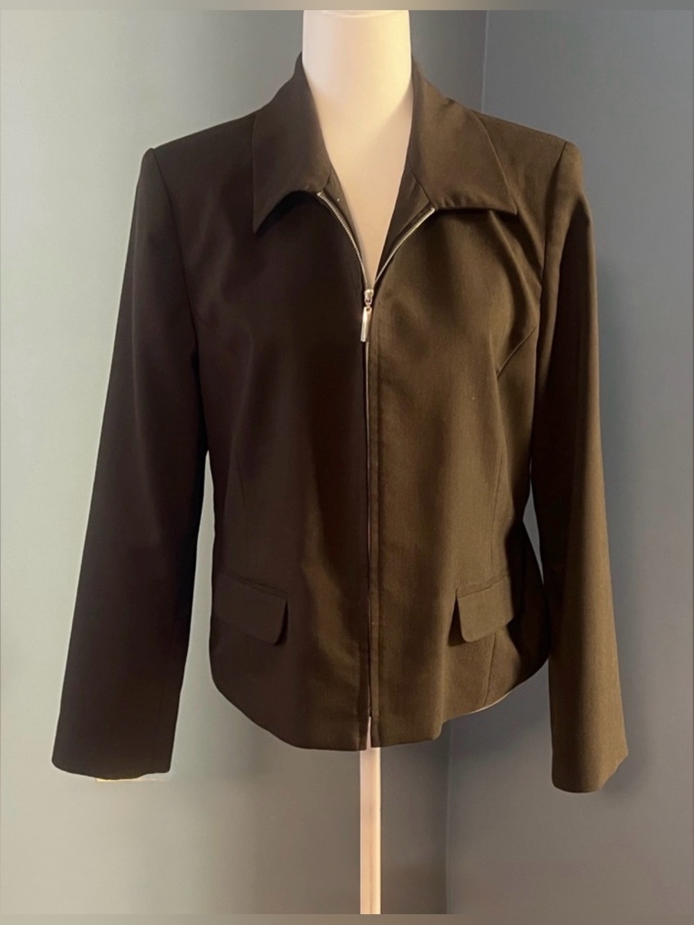 NY&CO Ladies zip up Blazer/Jacket